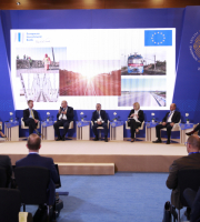 Connecting to Europe – The Development of the Extended TEN-T